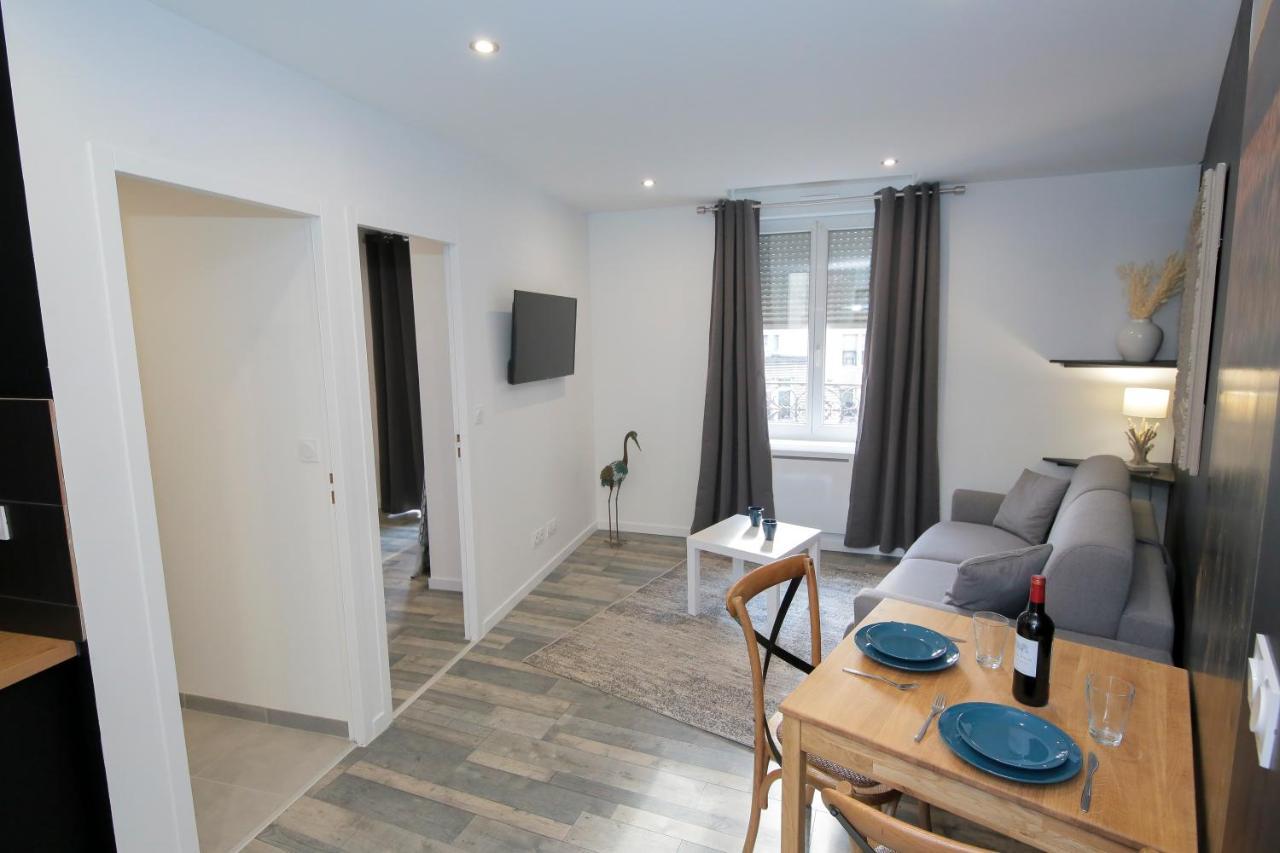 Les Champs, T2 Hypercentre Chic Et Cosy Wifi Par Sovalfi Apartment Saint-Etienne  Ngoại thất bức ảnh